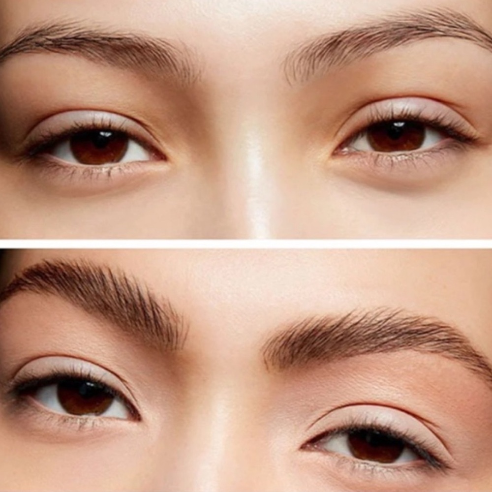 MAC Brow Set Brow Clear Eyebrow Gel